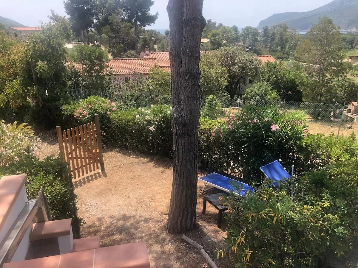 Appartamenti Sterlizia Lacona Apartment